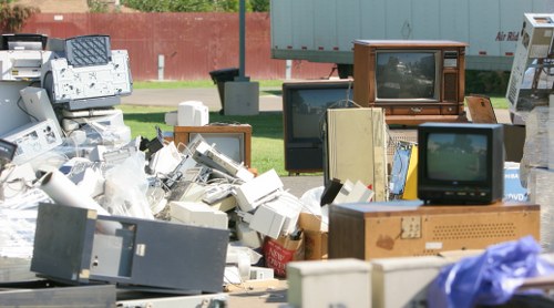 Clean and organized waste disposal with skip hire in Edmonton